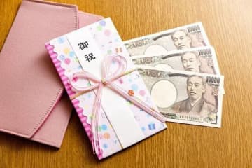 「友人からのご祝儀の額を見てちょっと心配に」「弟がご祝儀を間違って香典袋に入れてきた」来てくれただけで嬉しいけど、結婚式のご祝儀モヤっと体験