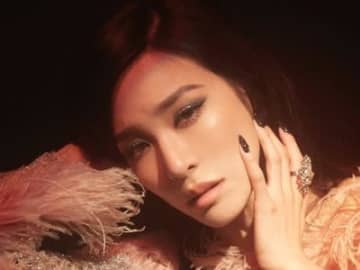 少女時代のティファニーが結婚。お相手は「サムシクおじさん」で共演したピョン・ヨハン