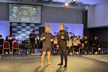 【ＲＩＺＩＮ】扇久保博正　ベルトかけたＧＰへ熱い思い「元谷君、決勝まで来てくれてありがとう」