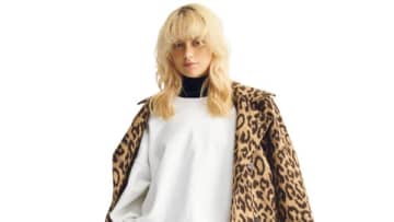 【明日なに着る？】「カッコよくてキレイ」に見える「やさしい2色のロングコート」