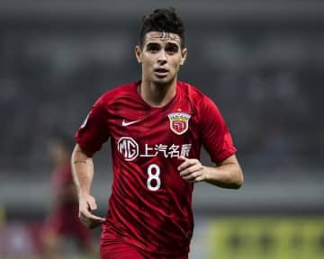 元ブラジル代表の10番が現役引退を決断か。11月には体調不良で救急搬送と地元メディアが報道