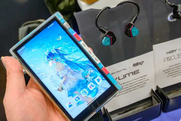 ＜ポタフェス＞見た目も音もこだわった、HiBy Digitalの「初音ミク」コラボアイテム展示／FAudio「Major」に後継機か