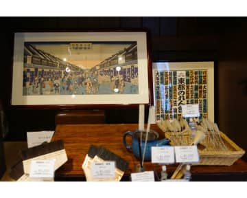 江戸城、浮世絵、歌舞伎。裏側から支えていたのは「刷毛」だった!? 300年の歴史を刻む小伝馬町『江戸屋』へ【江戸文化を訪ねて】