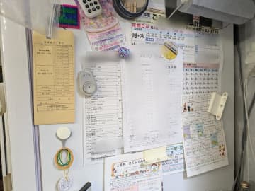 「アレどこ行った？」が即消えた！カオスな冷蔵庫まわりが“キングジム”で劇的に生まれ変わる