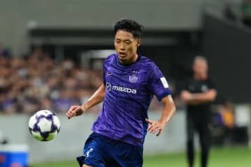 今季J1で4位の広島、FW木下康介の負傷を発表…右足関節外側靱帯損傷で手術