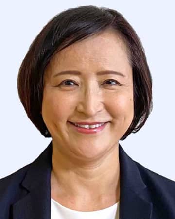 “立って”仕事をしよう／辻野社会保険労務士事務所 所長　辻野 扶美