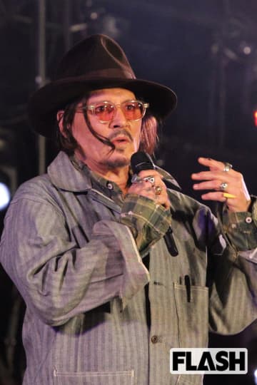 ジョニー・デップが着用して大反響 “コーン約指輪” を制作したアーティストが語る喜び「コーンなことあるのか!」