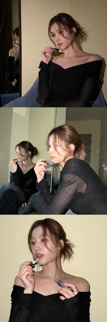 表情まで完璧…TWICE・サナ、美鎖骨を全開に！透け感のある黒ワンピで見せた艶っぽさ【PHOTO】