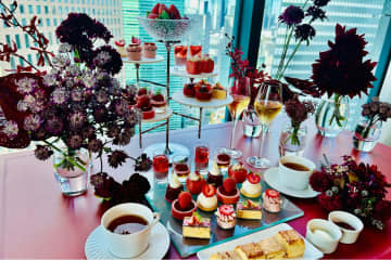 コンラッド東京のいちごアフタヌーンティー取材レポ！美しいメニューに魅了されるリュクスな時間
