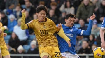 「どうやって突破したんだ！？」29歳の大卒日本代表経験者、欧州で圧巻の単独ゴール！