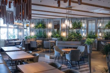 全100種類のメニューが楽しめる！グルメリゾートレストラン「ラピス」横浜にオープン