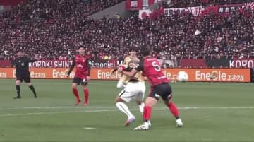 「泣けた」「感無量」大迫勇也の極上ポストプレーから昌子源が意地のゴール「なぜそこに」「やっぱレベチ」元鹿島コンビの得点シーンにファン興奮