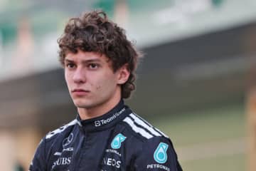 アメリカのビジネス誌がF1ドライバーの推定収入ランキングを発表。新人では唯一アントネッリがトップ10入り