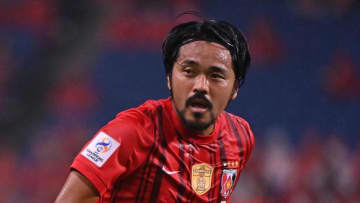 「体のケアや食事制限を一切しなかった」内田篤人が明かす、興梠慎三の破天荒なスゴさ