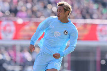 本田圭佑が柿谷曜一朗の引退試合で大暴れ　前半3分で即ゴール…攻守で存在感