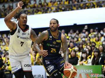 【12月13日のB1試合結果】宇都宮が最大19点差から逆転勝利…富永28得点で北海道11連勝