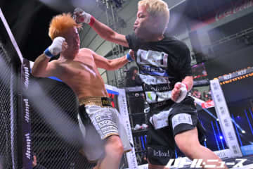 朝倉未来の旧友が【ブレダン史上初の世紀末覇者】ラオウを殴り続けて制圧！朝倉未来も「強くなった」と評価