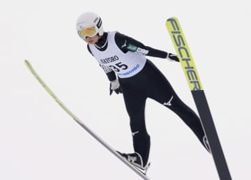 一戸くる実2連勝、男子は中村V　スキージャンプ吉田杯