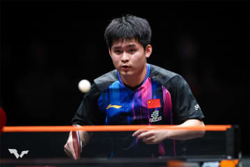 張本智和 世界2位の中国・林詩棟に競り勝ち決勝進出！ファイナルズ初V・年間王者に王手【卓球 WTTファイナルズ香港】