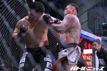 「不良にルール教える」とブレイキングダウンレフェリーが試合に参戦も何も出来ずに喧嘩請負人に敗北！