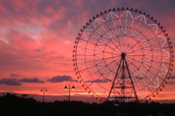 二人きりで空中散歩♪「観覧車デート」が楽しめるスポット8選