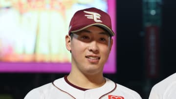【楽天】藤平尚真が沖縄での自主トレの様子を公開　野球以外のスポーツに取り組むメリットや愛妻との楽しげな様子も