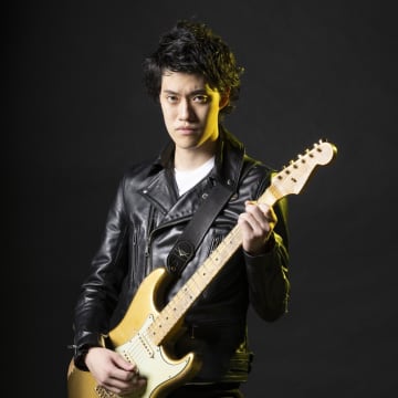 粗品『女芸人No.1決定戦 THE W』で「レベルの低い大会」と辛口評価→「覚悟がないと言えない」「的確な審査だった」と称賛の声も