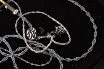 ＜ポタフェス＞ラディウス、独自のイヤーピース活かしたライブ＆睡眠用耳栓／GRADOの最新ヘッドホンや、LETSHUOERの限定平面磁界イヤホンを試聴