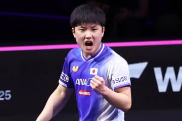【卓球】張本智和　悲願のＷＴＴファイナルズ初優勝！ 「アイラブユー！」大絶叫に黄色い歓声