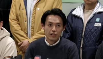 香港で代表的な民主派政党「民主党」解散を決定