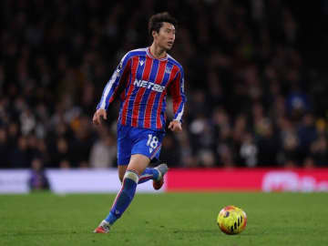 パレスは再三のチャンスを決めきれず、マンCに０－３完敗。先発の鎌田大地は右太ももを痛めて負傷交代