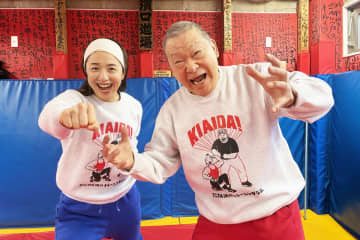 浜口京子〝揺れる女心〟 お気に入りEVILが1・4ウルフアロン戦…アニマル浜口氏はまさかの乱入指令！