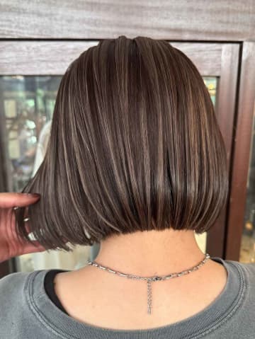 【40・50代おすすめヘア】こんなにオシャレに、白髪攻略！？ もっと早く知りたかったーッ（泣）