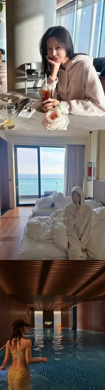 引き締まった美スタイル…『涙の女王』イ・ジュビン、ゼブラ柄のスイムウェア姿でも清楚な雰囲気【PHOTO】