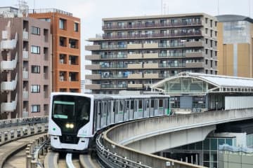 日本一“激混み“の日暮里・舎人ライナー、混雑緩和に向け直行バス運行を実証実験