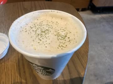 元あいのりメンバー、スタバの新作スープを絶賛「これで500円はなかなか良い！」