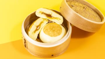 ファミマ「森永製菓監修 バター香るホットケーキまん」今年も登場！　クーポンプレゼントも