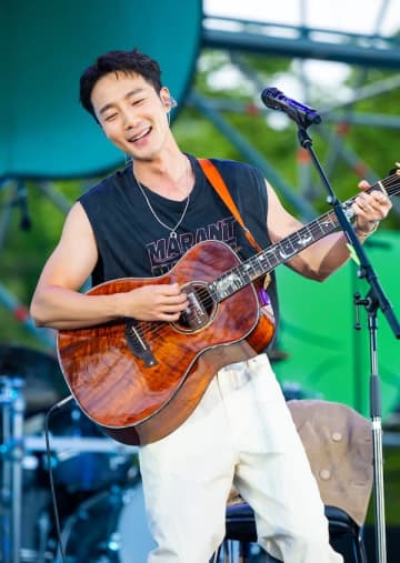 『テプン商事』のOSTにも参加！ 冬にこそ聴きたい「ロイ・キム」のロマンティックOST