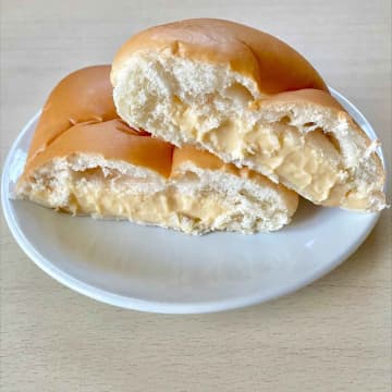 ダイエットは明日から♡【ローソン】クリームたっぷり！「口福スイーツ」