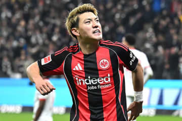 日本代表MFに「メッシが憑依してる」　圧巻個人技の一撃にファン驚愕「仕上がりすぎてる」