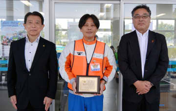 優良二輪車安全運転指導員等表彰24年度は38都道府県から45名／全安協二推