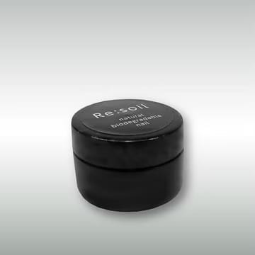 「Re:soil」より、植物や自然由来のUV・LEDの光で固まるネイルチップ用接着剤を12月22日に販売開始　SDGs、カーボンニュートラル時代の新しいネイル製品
