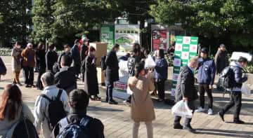 クリスピー・クリーム・ドーナツ／日本上陸20周年記念、1万2000個のドーナツ無料配布