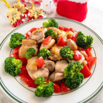 【鶏もも肉×ブロッコリーで満足度アップ】「クリスマスにも普段にも」おかわり必至のおかずレシピ