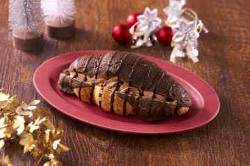 セブン-イレブン「濃厚ショコラ」スイーツ、チョコホイップクロワッサンや3層仕立てのブラウニーパイ