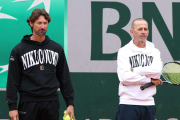 「彼の野心を燃え続けさせる」年間最優秀コーチ賞受賞のフェレーロ氏とロペス氏が、来シーズンに向けたアルカラスの目標を語る＜SMASH＞