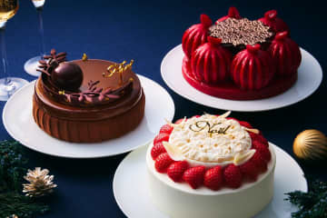 ウォルドーフ・アストリア大阪の25年クリスマスケーキ、和紅茶チョコケーキや“花”ムースのショート