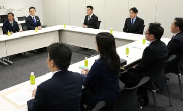 装備輸出緩和へ2月に提言まとめ　自民と維新、殺傷武器も検討