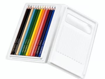 缶→ソフトケース、丸軸→六角軸に変化。トンボ鉛筆の新商品に見る「子ども用色鉛筆セット」の最先端