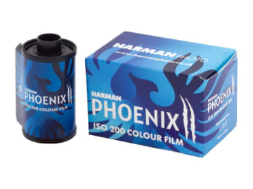 35mmカラーネガフィルム「HARMAN PHOENIX II」に24枚撮り